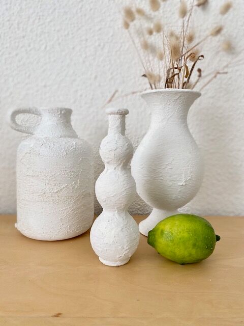 Set of 3 vases