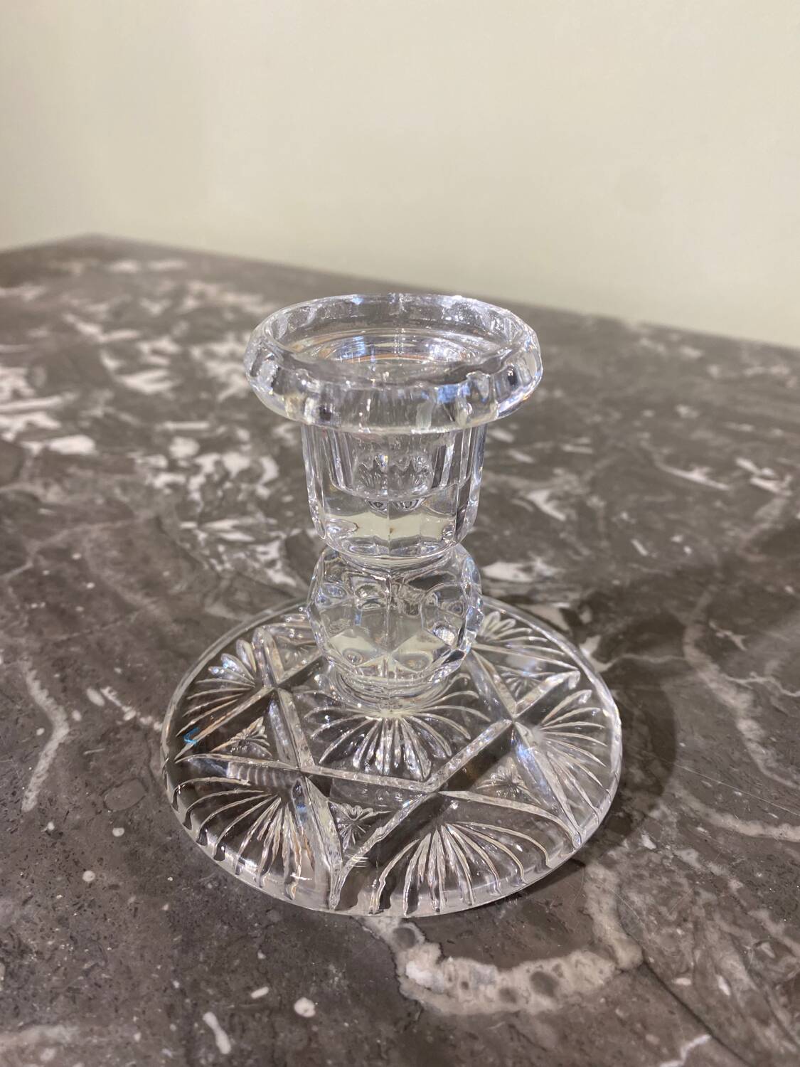 Crystal candle holder