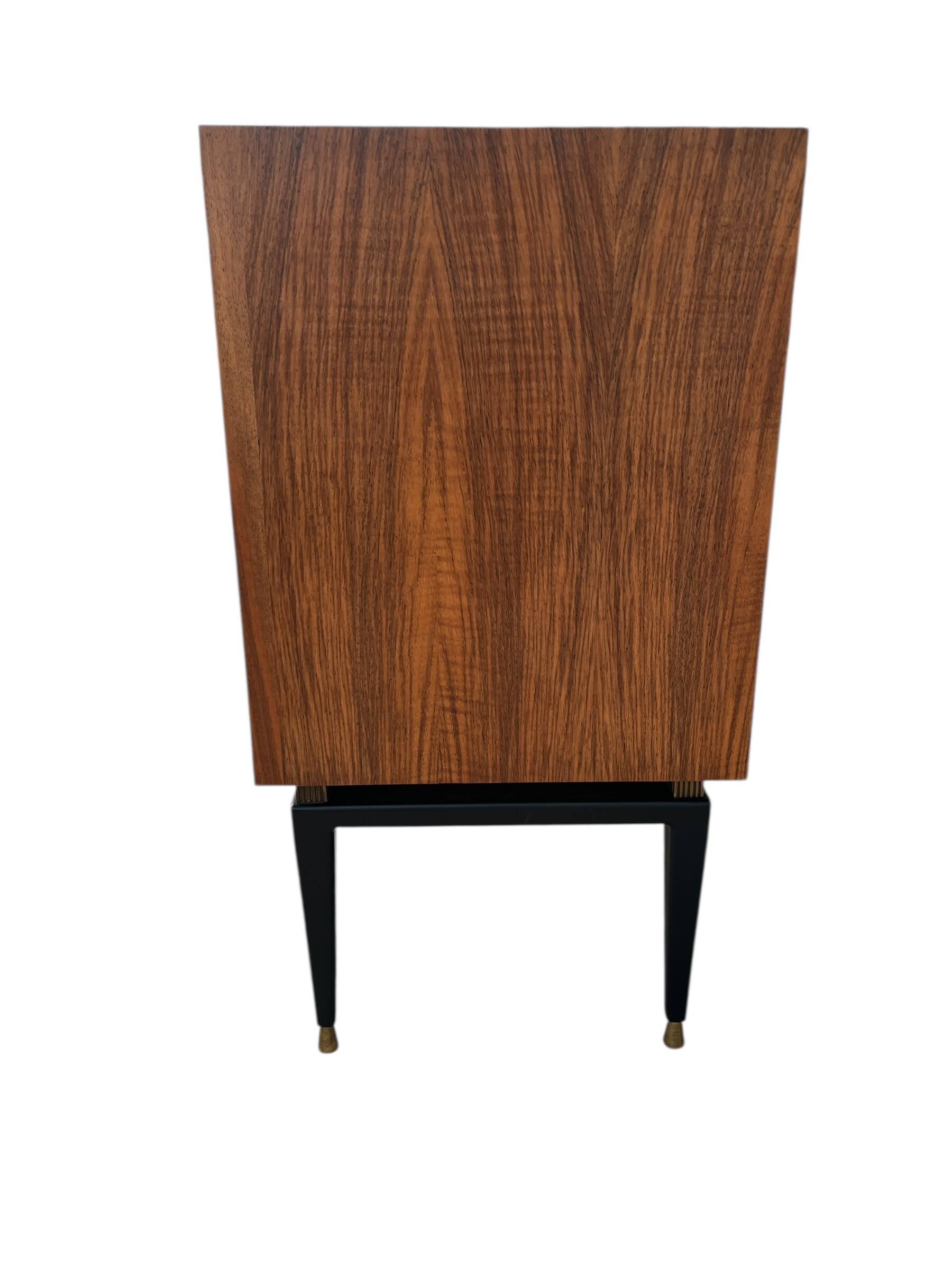 Buffet français, années 1950, noyer