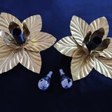 Pair of golden leaf appliques