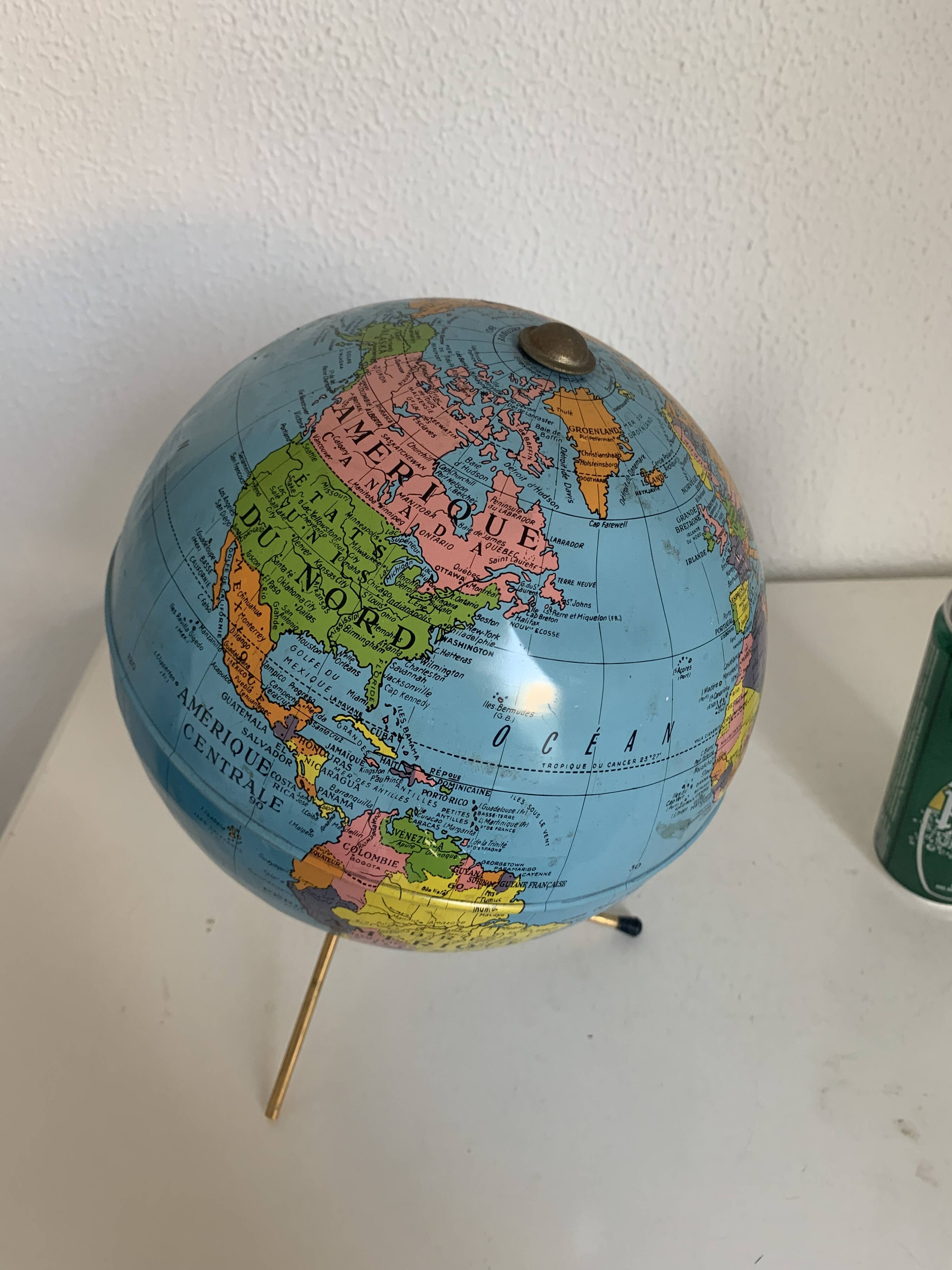 Globe vintage 1960 terrestre Taride tripode métal doré - 28 cm