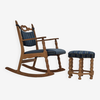 Années 1970, design danois, chaise à bascule en bois de chêne avec repose-pieds, meuble en laine, état d'origine.