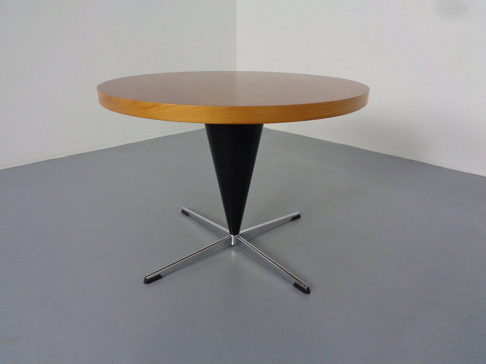 Early Cone Table by Verner Panton for Plus-Linje, 1950s