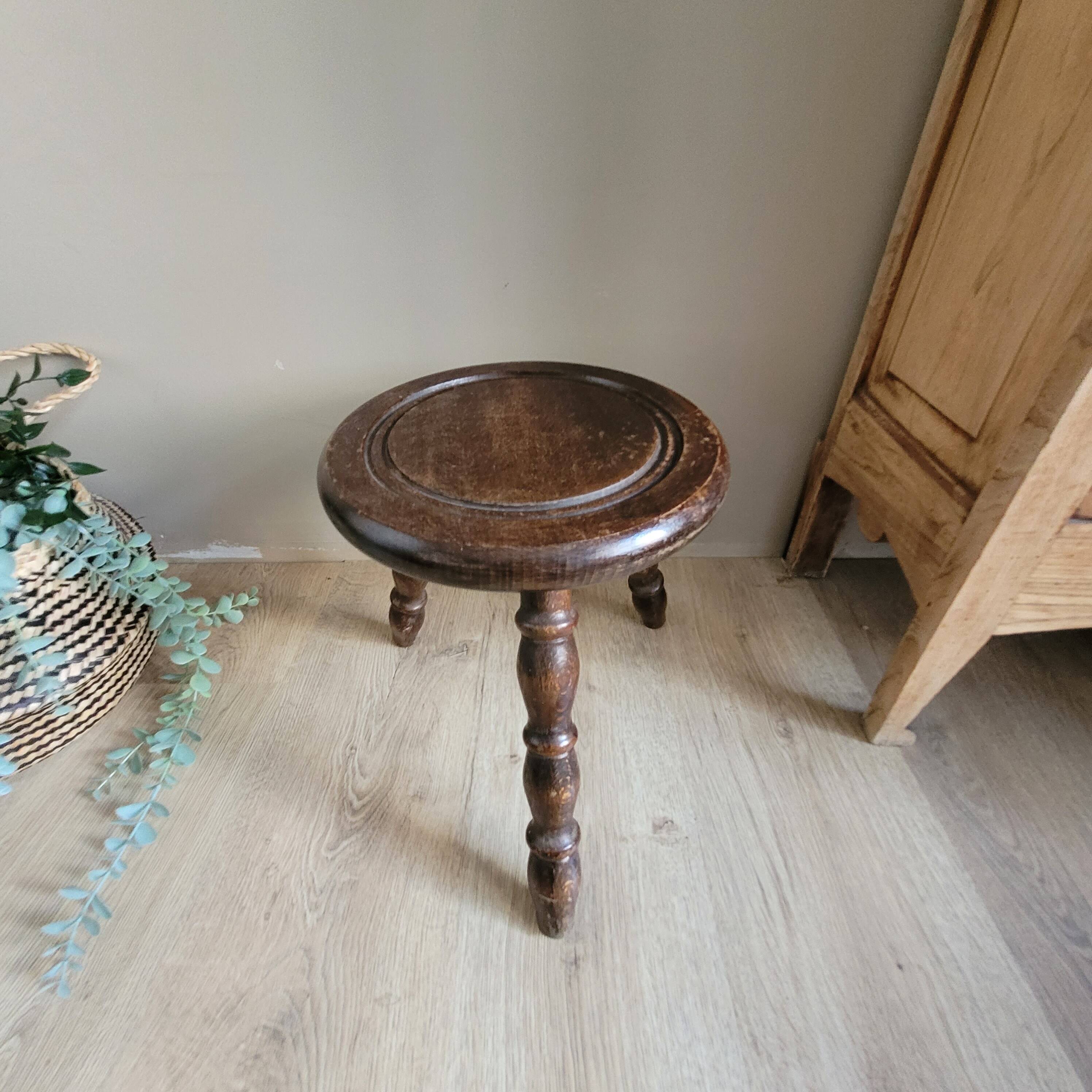 La Redoute x Selency tripod stool 03