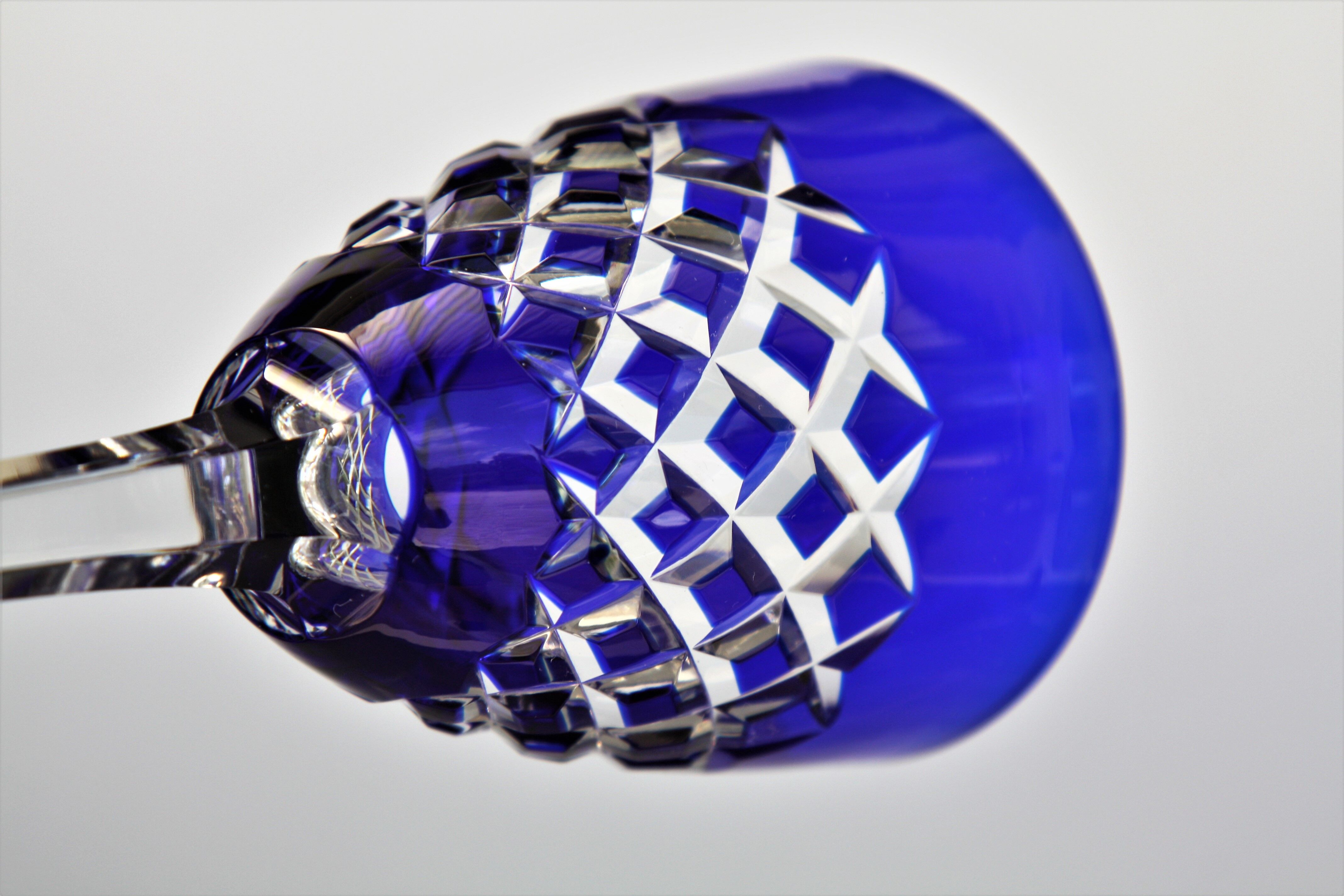 Baccarat crystal wine glass model Burgos cobalt blue