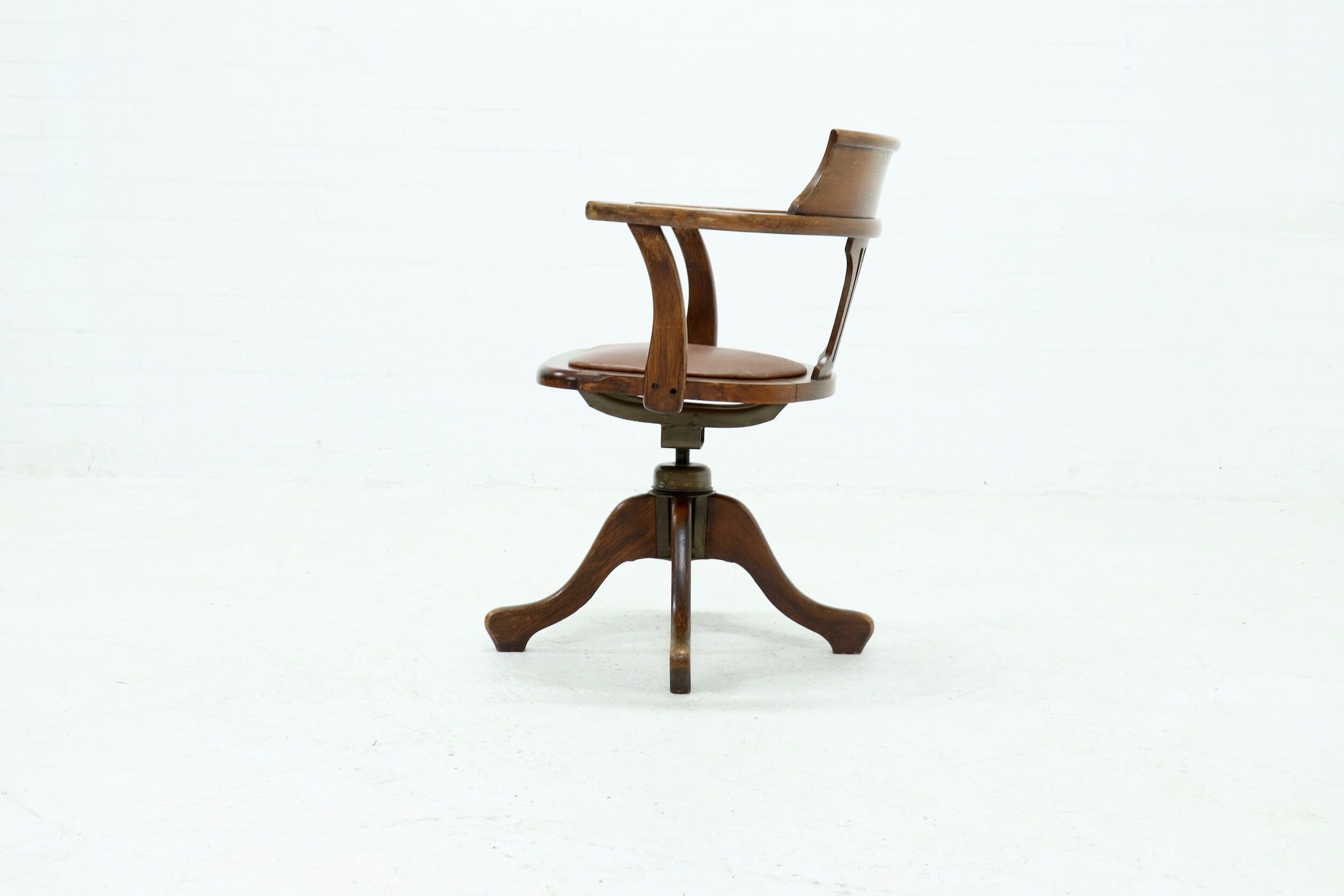 English antique hillcrest swivel desk chair 1920s