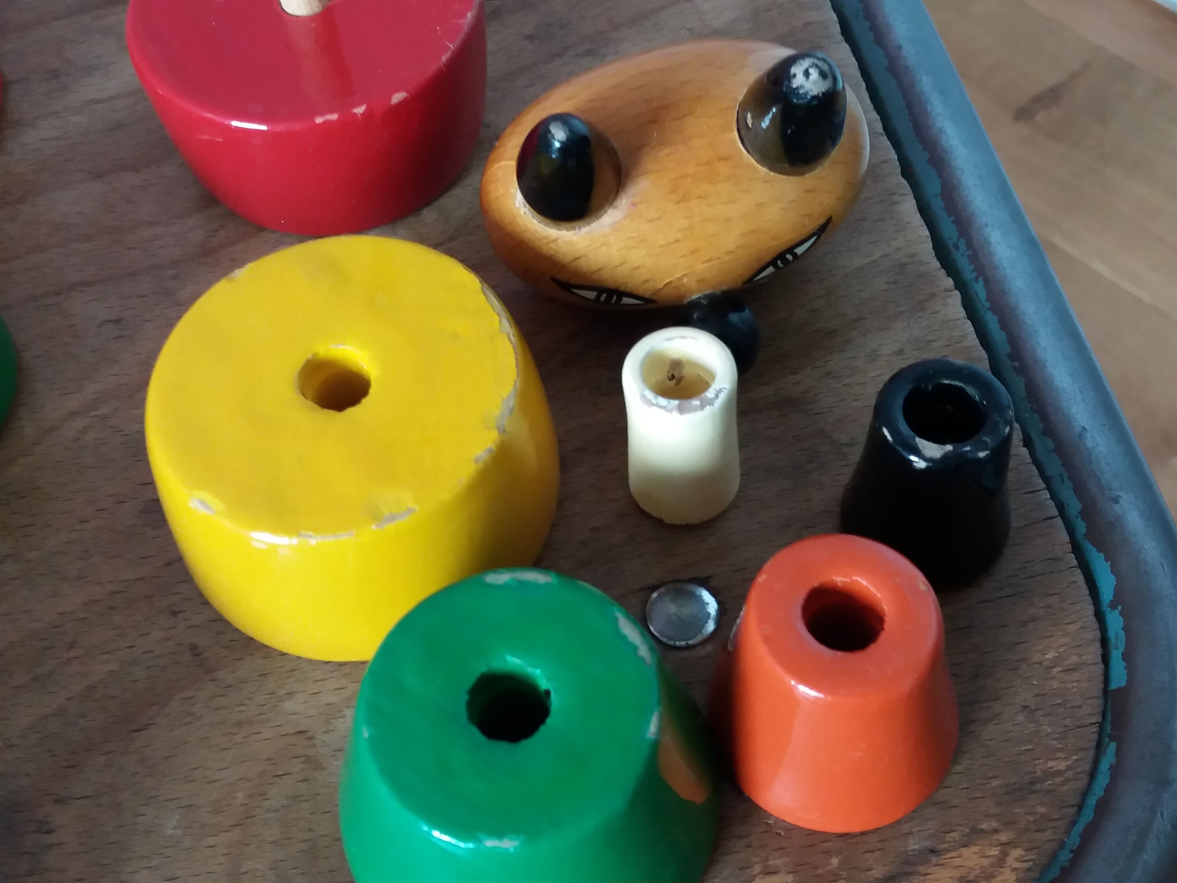 Wooden cat and dog stack toys