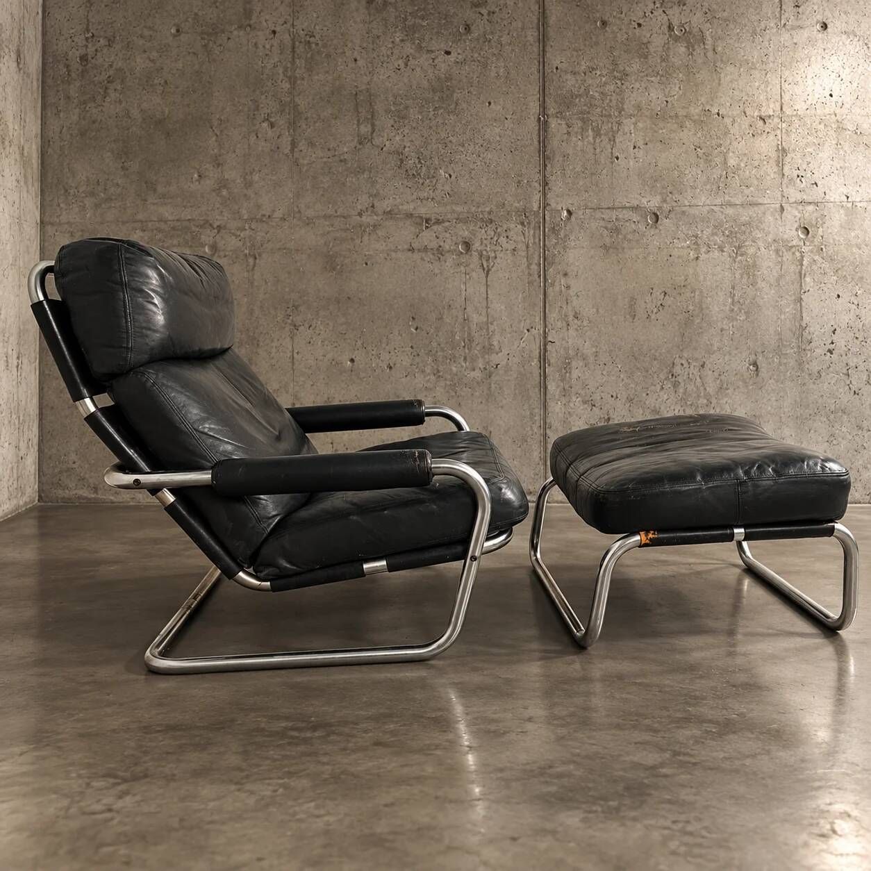 Fauteuil / repose-pieds "Meneer Oberman" Gelderland 601 / Jan des Bouvrie