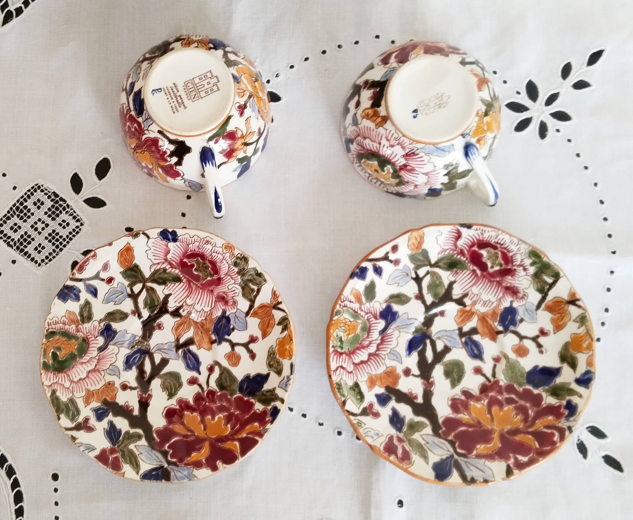 Gien earthenware coffee cups, "peonies" motif, tea cup