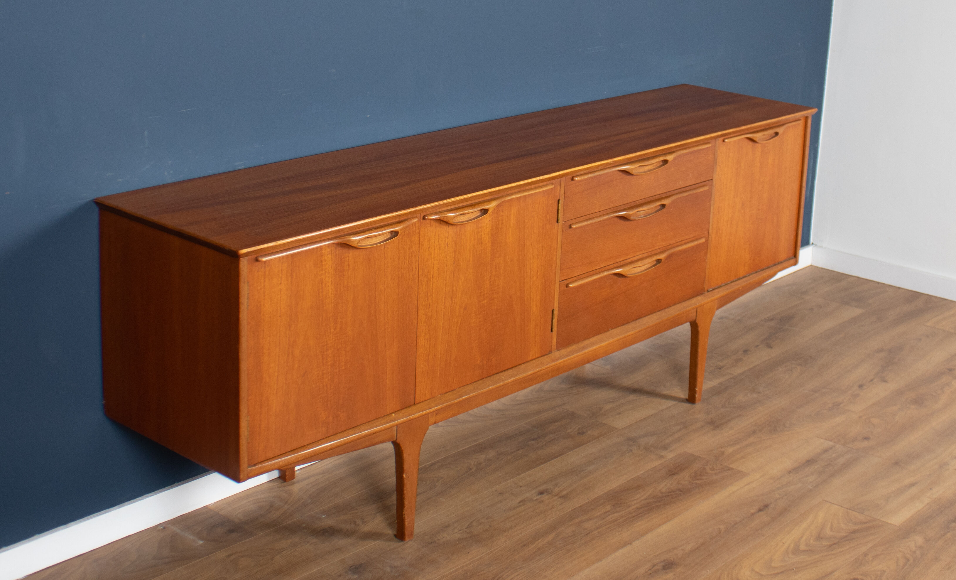 Retro teak 1960s long jentique classic mid century sideboard