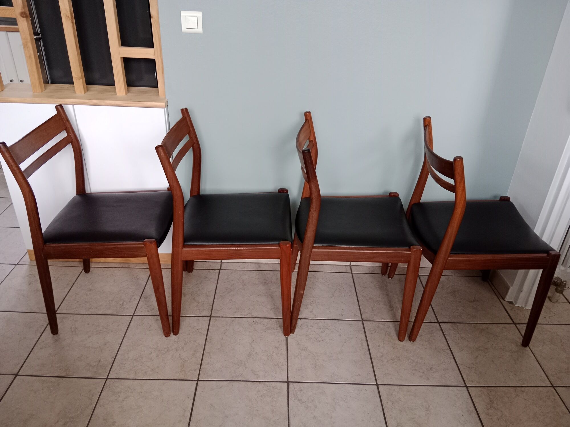 Set or suite of 4 chairs vintage Scandinavian armchairs industrial black solid wood dining room