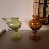 Deux bougeoirs en verre souffle biot