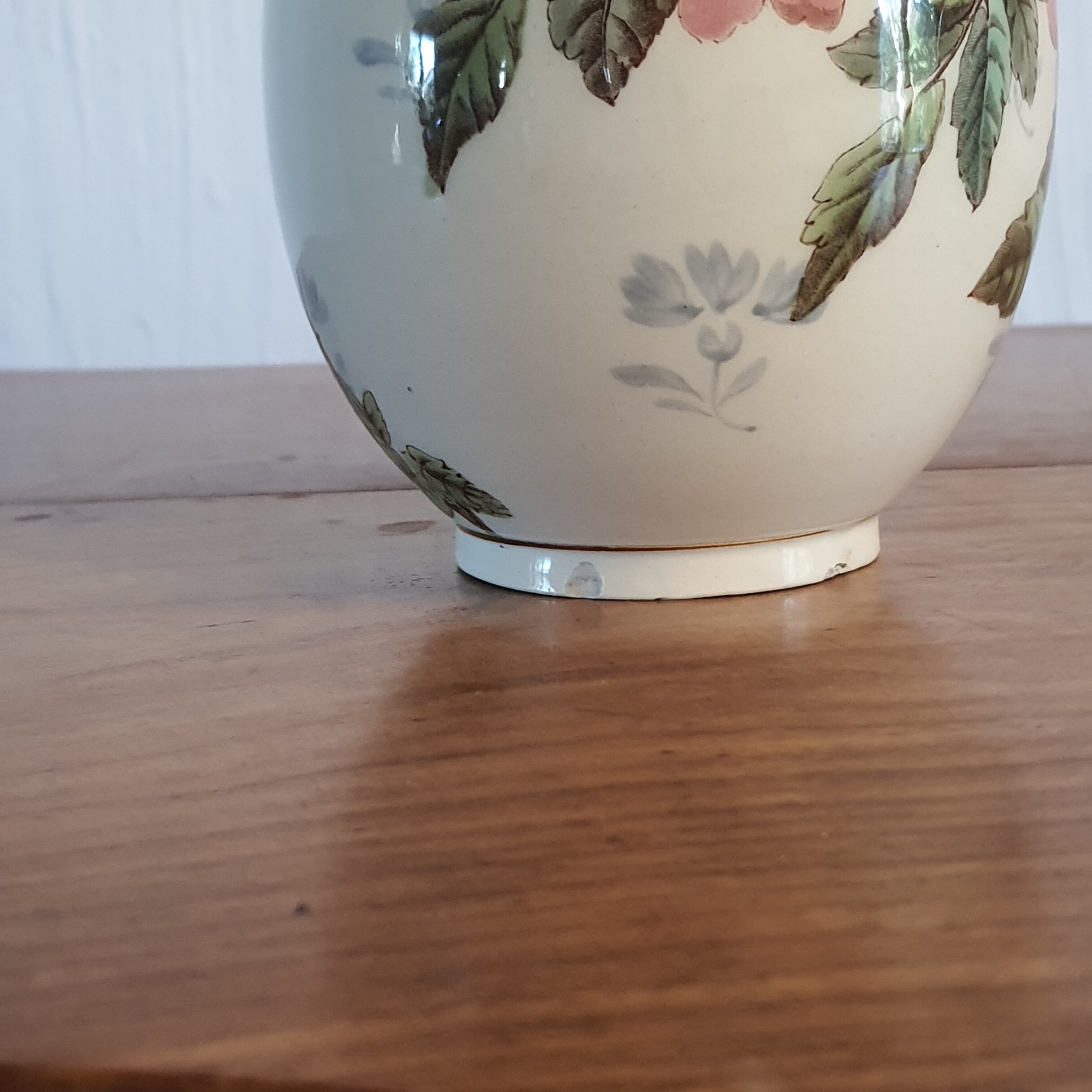 Pair of vases from the 1930s
