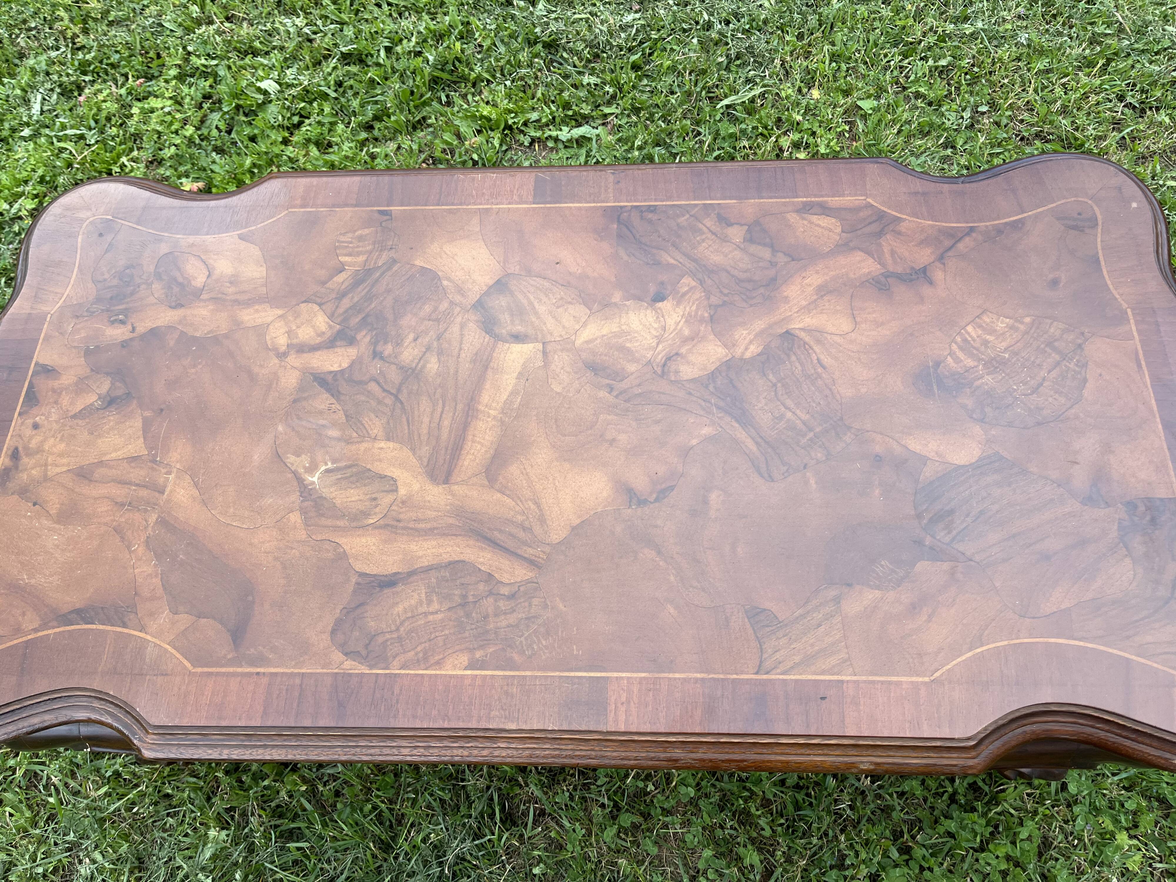 Louis XV wooden coffee table