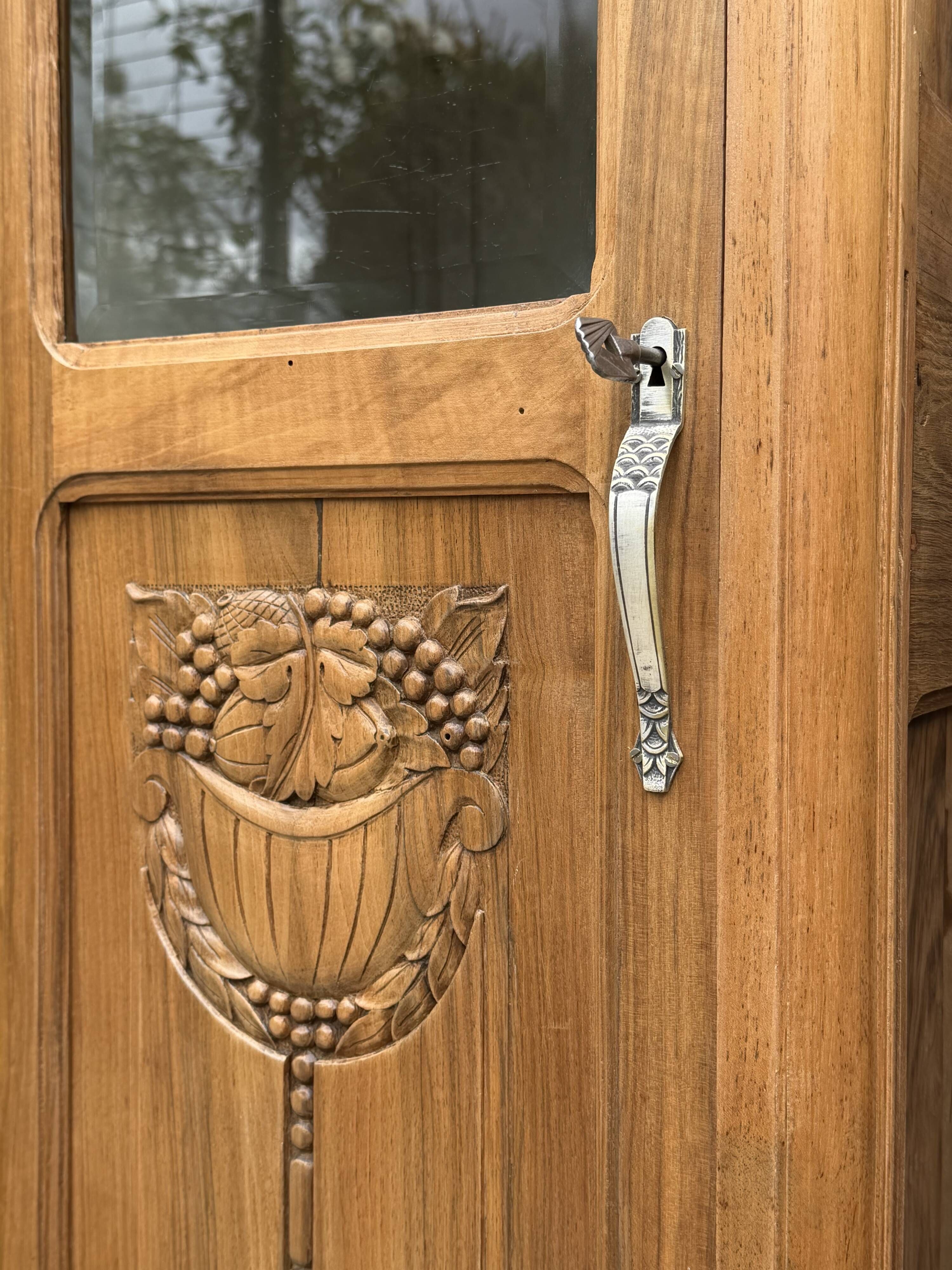 Rare pair of Art Deco glass columns in solid walnut – renovated