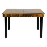 Table à manger pliante en noyer restaurée par Jindřich Halabala pour Drevotvar, années 1940