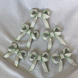 Earthenware knife holders knots