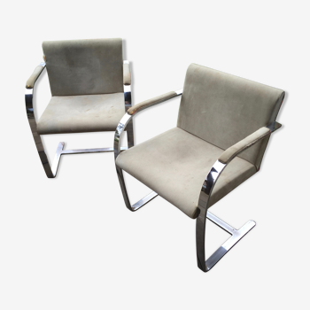 Paire de fauteuils Brno de Ludwig Mies van der Rohe