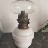Oil lamp in opaline and brass