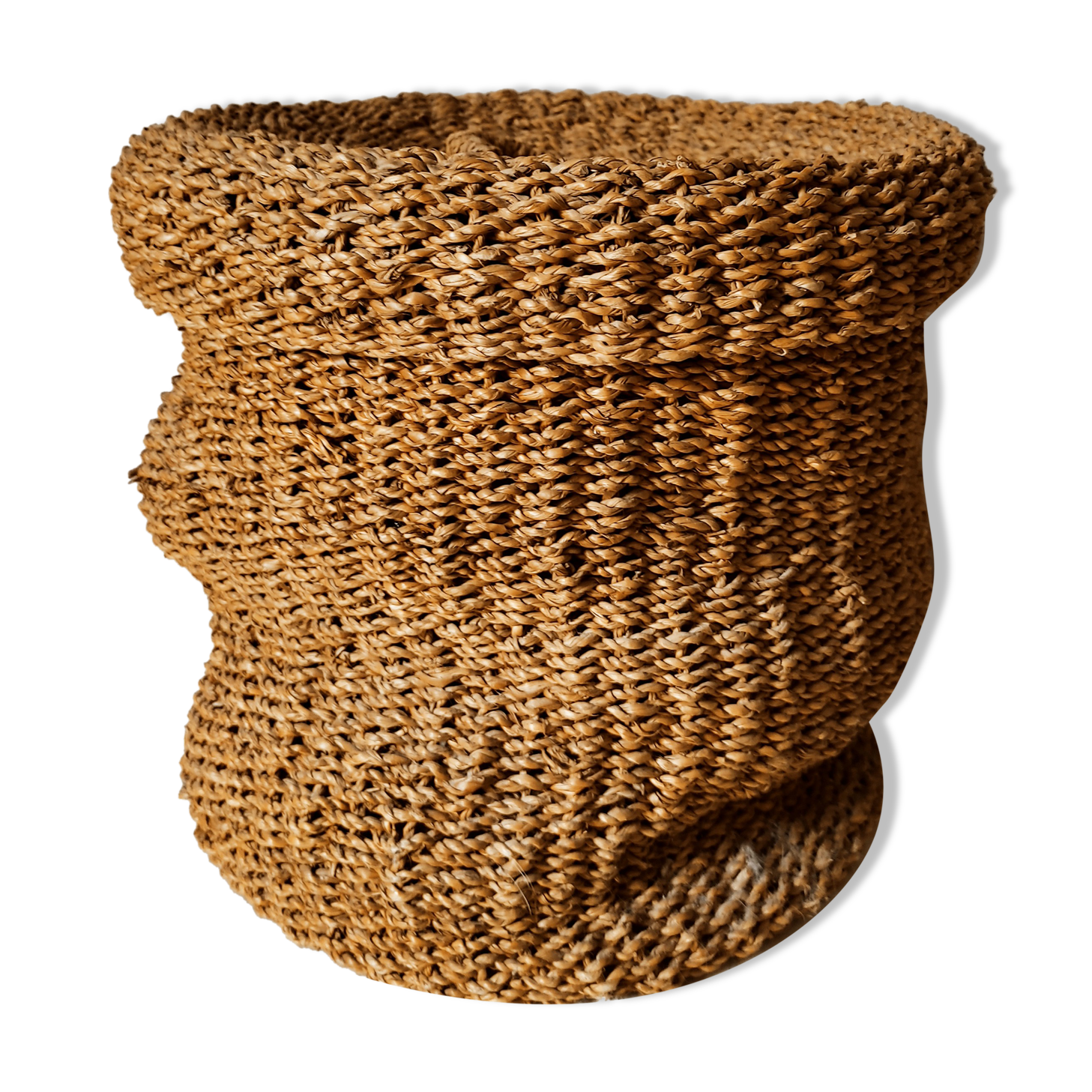 Rope storage basket