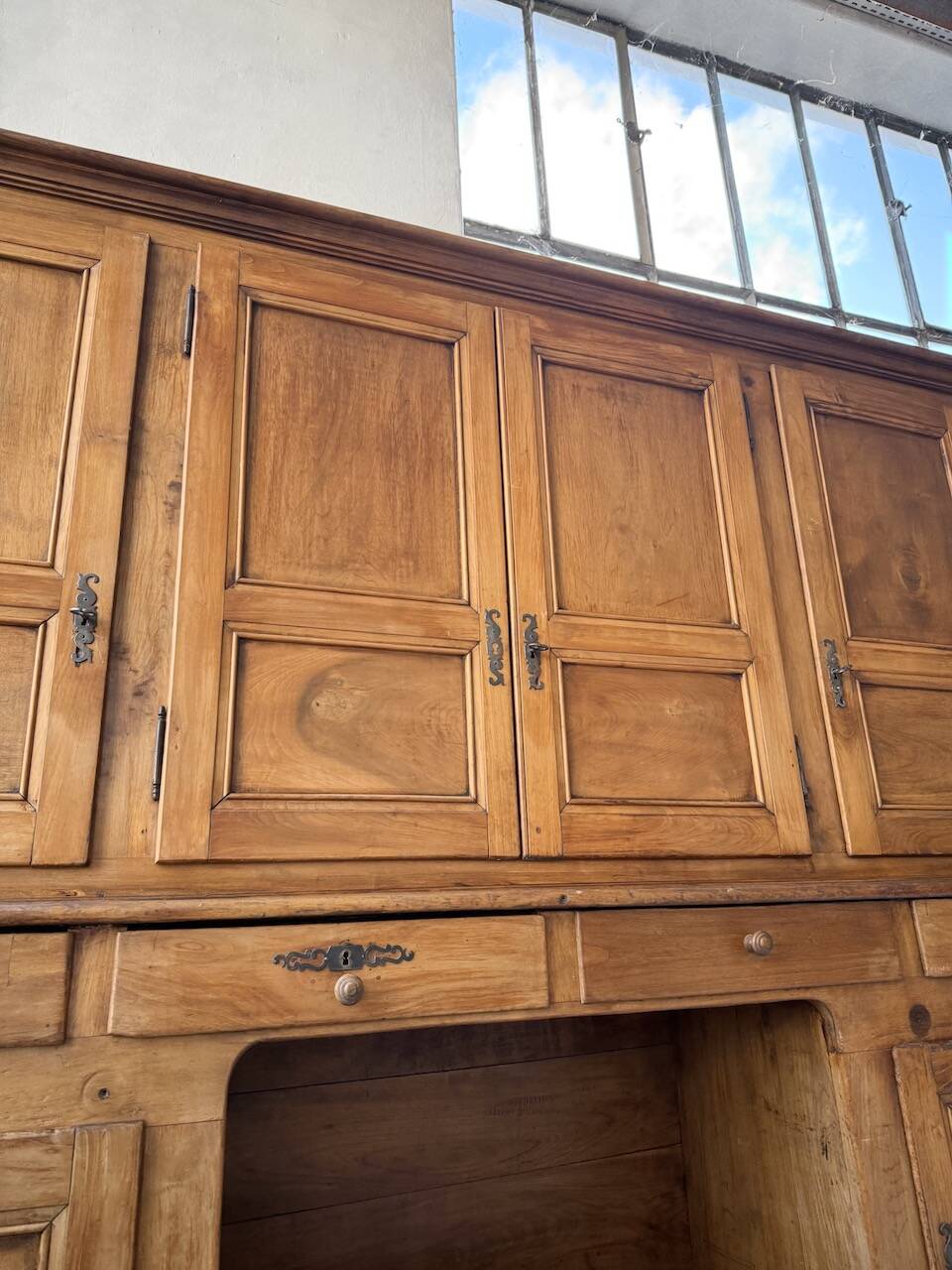 Mountain walnut furniture XXL 1900