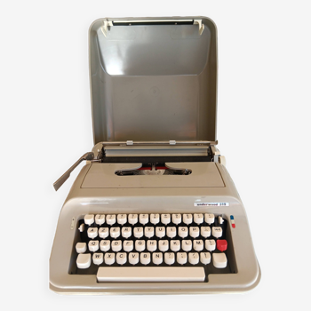 Underwood 319 Typewriter Mario Bellini Olivetti Design