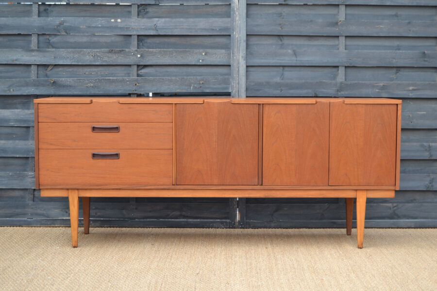 Minimalist enfilade by Nathan * 184 cm