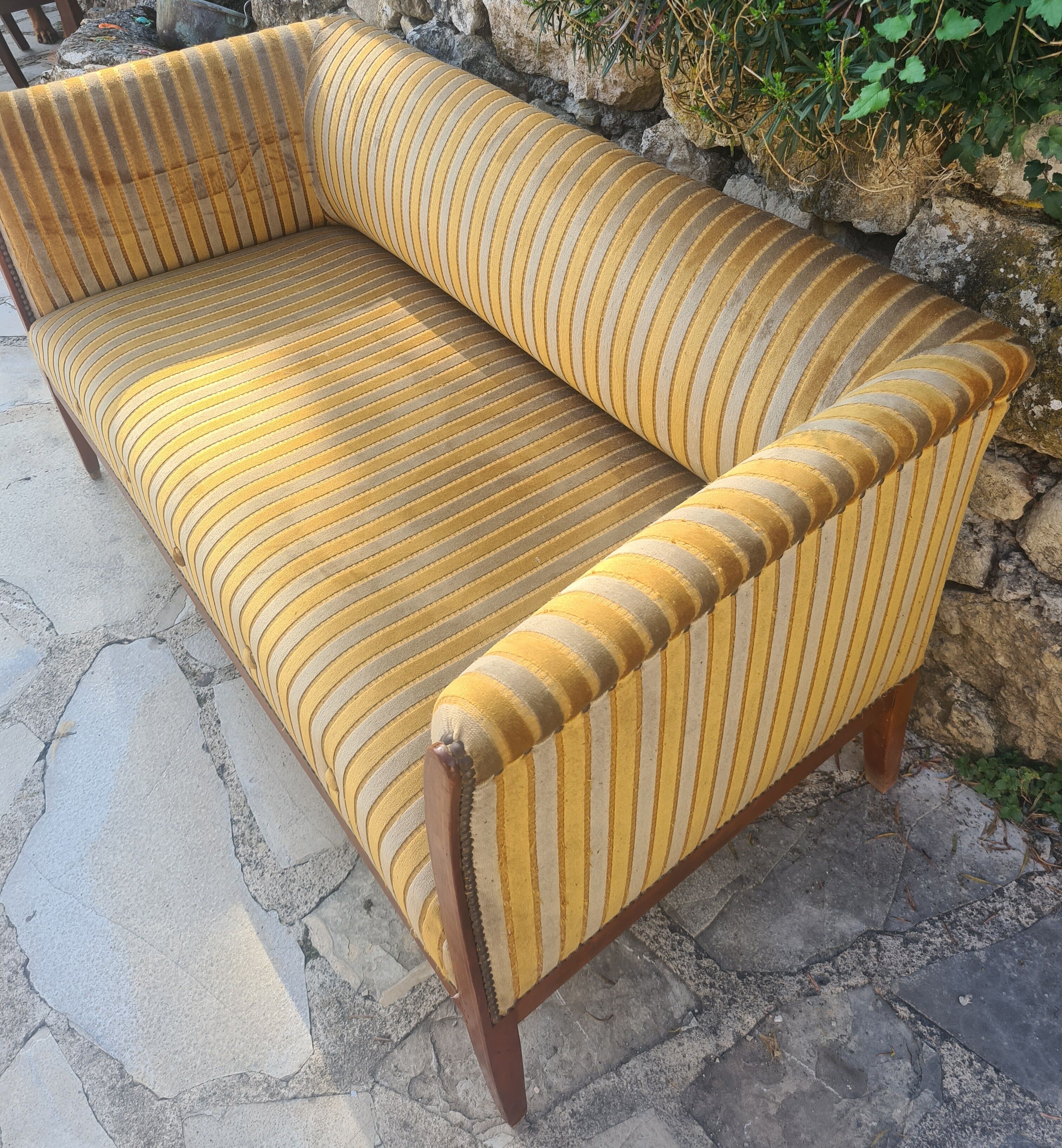 Art deco bench of the 50s