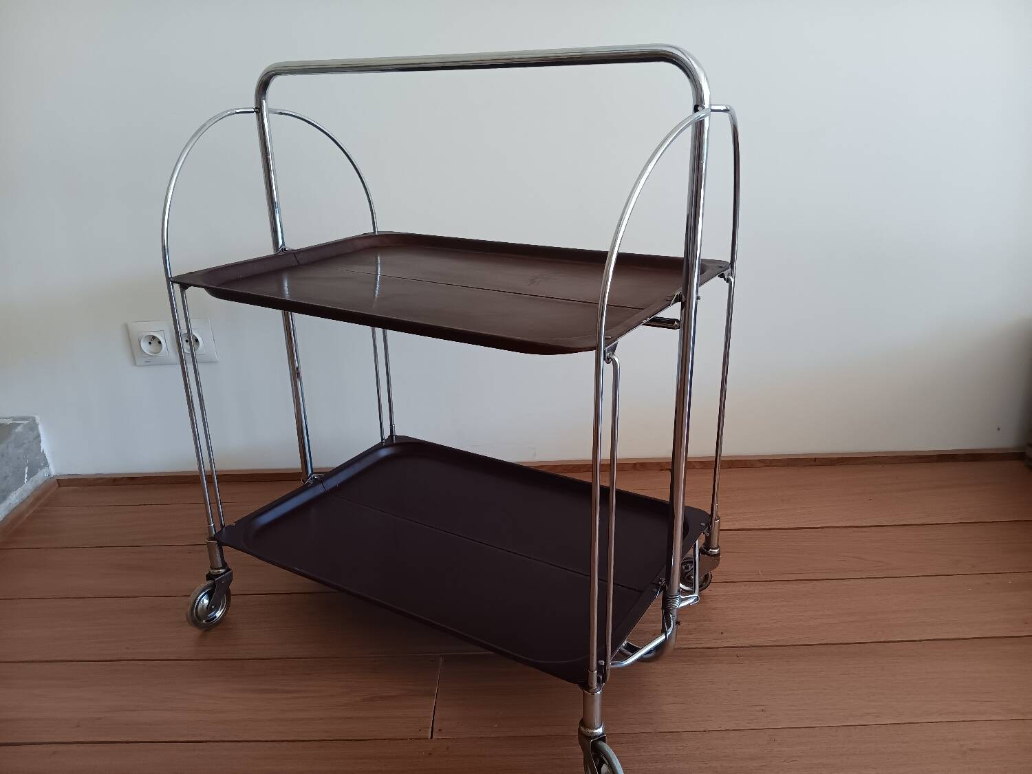 Gerlinol folding table / side table