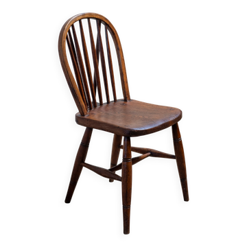 Chaise Windsor de Charles Gibbons, en orme, 1889, High Wycombe