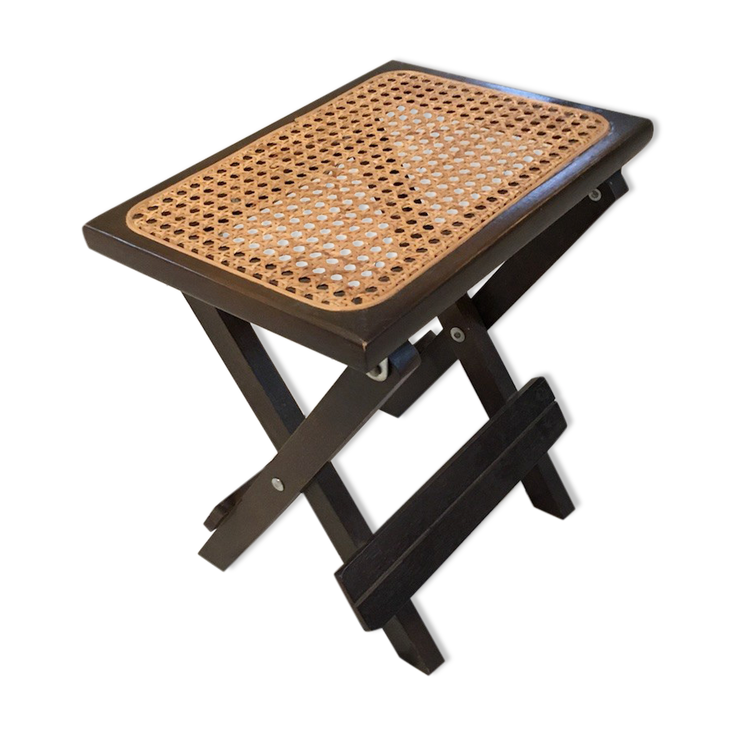 Foldable seated seated