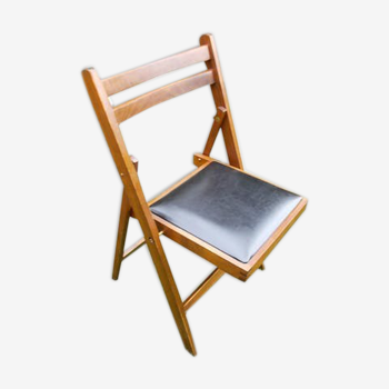 Folding chair