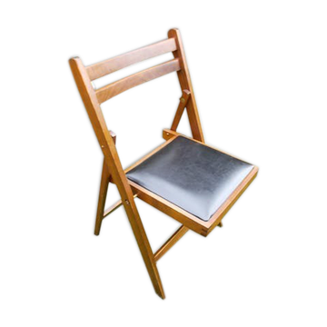 Folding chair