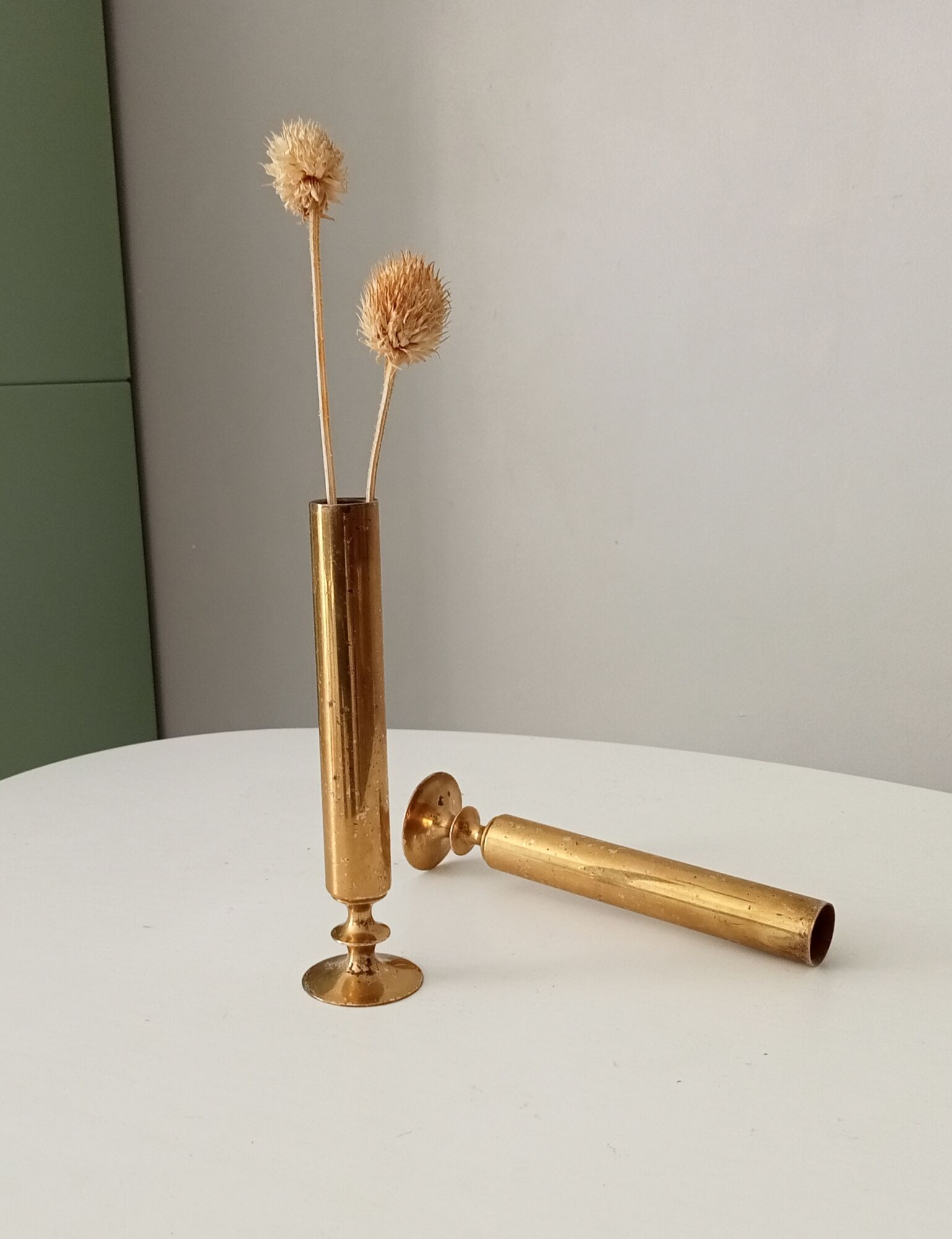 Pair of soliflores in solid brass folk art early twentieth century