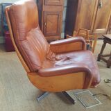 Lounge chair edited by Ring mobelfabrikk Scandinavian leather