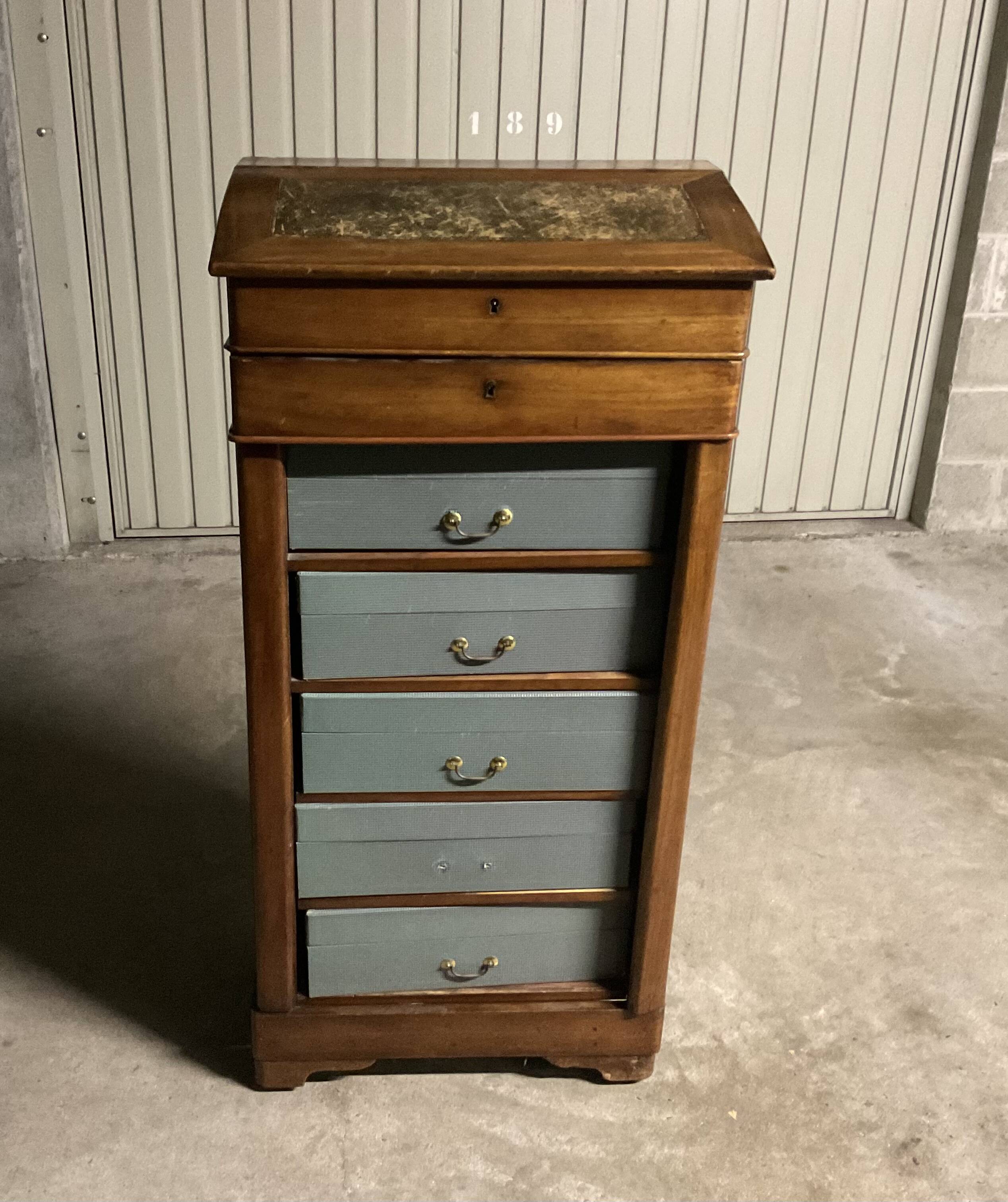 Notary desk, 19th century Restoration period.