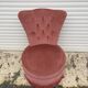 Fauteuil crapaud capitonné