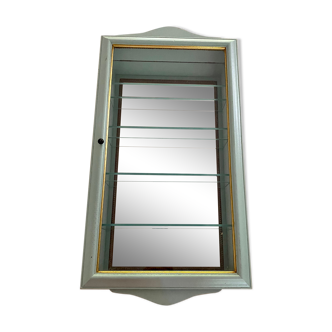 Restored old showcase