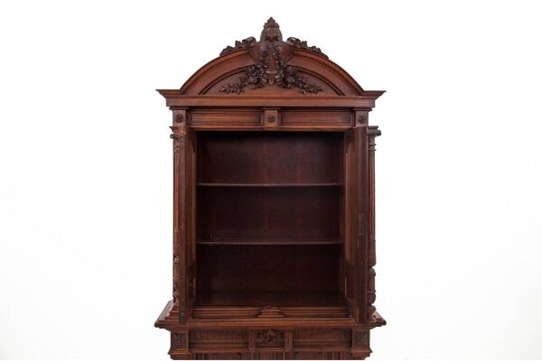 Buffet antique, europe occidentale, vers 1880.