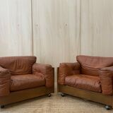 Pair of Cognac Leather Club Armchairs & Wood - Italian Design - 1970s