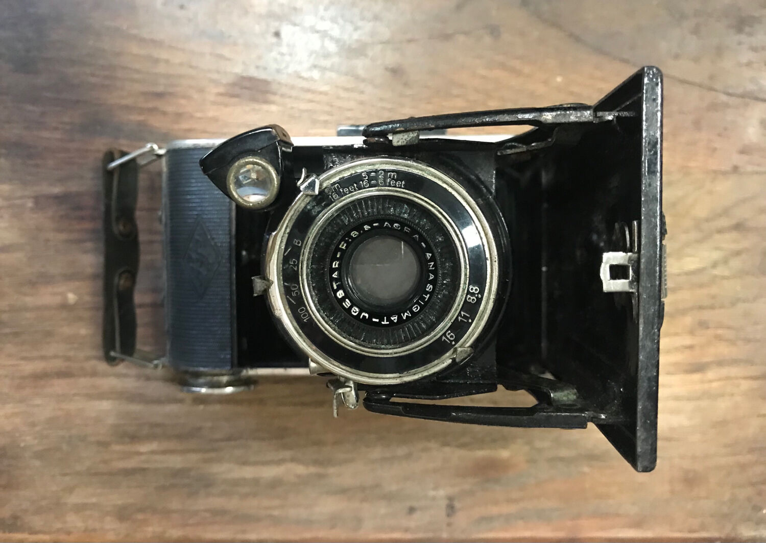 Old Agfa Billy Record bellows camera