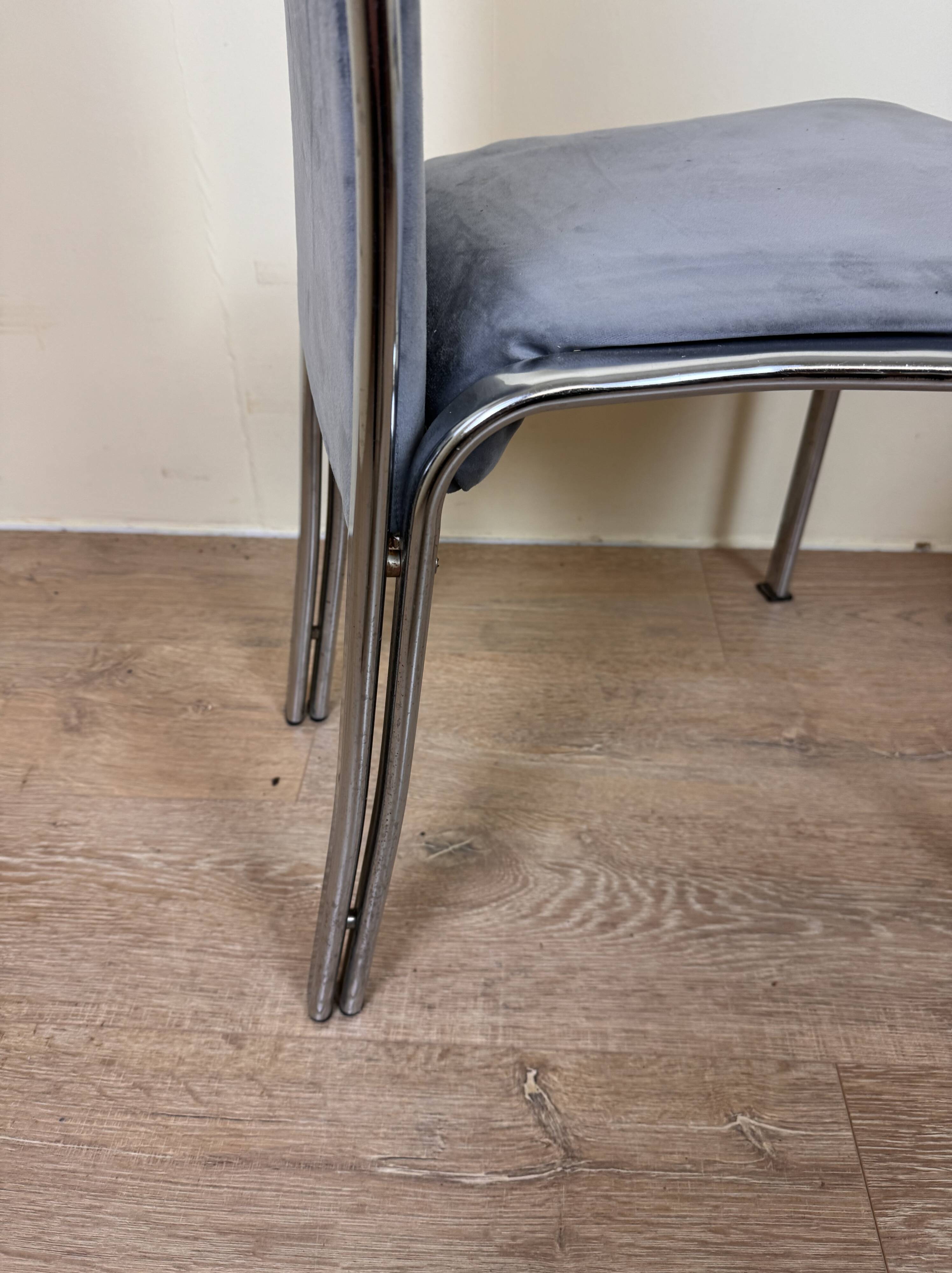Set of Italian dining chairs from 1970, chrome and covered in blue velvet