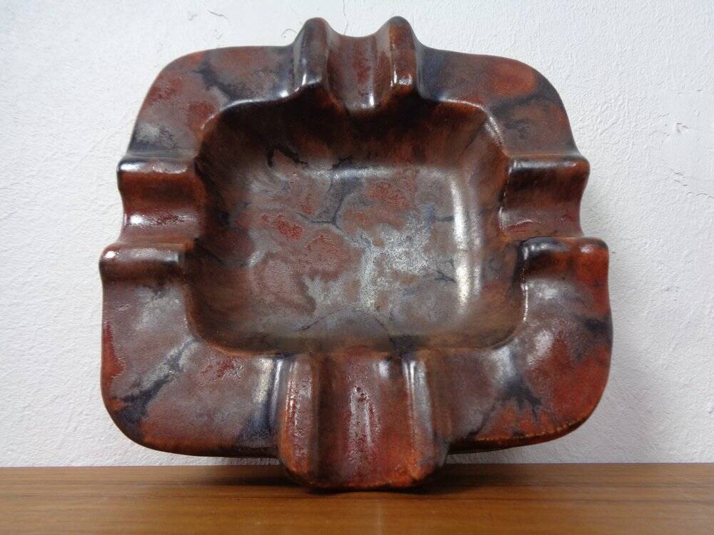 Brutalist ceramic ashtray, 1940s