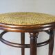 Tabouret : Bois-courbé, par Fischel vers 1900 ,canné.