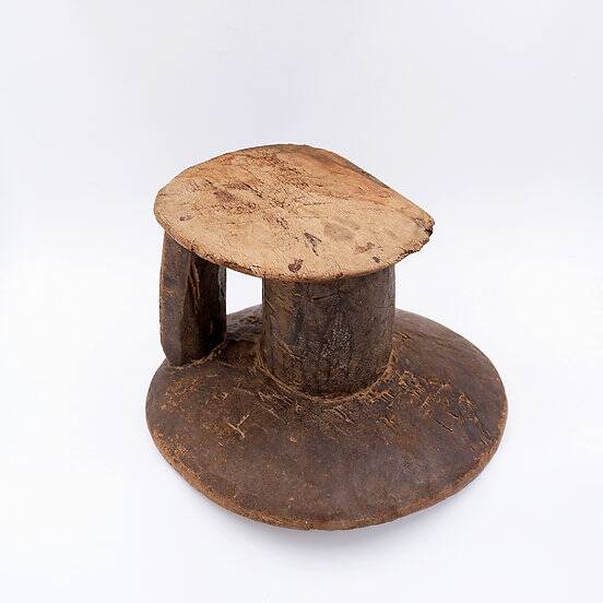 African tonga stool with handle