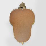 Miroir ovale belge du 20e siècle avec cadre doré de style Louis XV