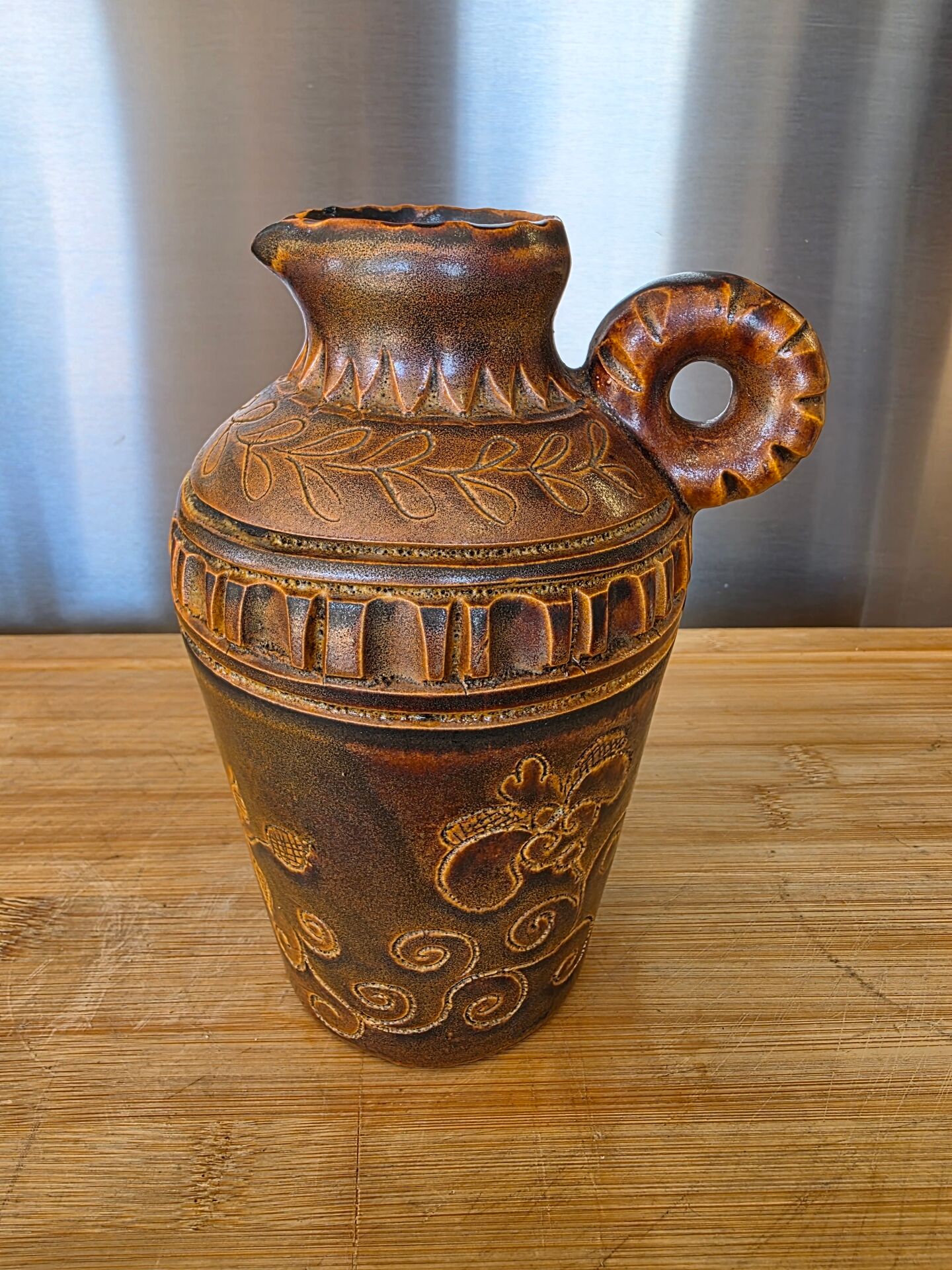 Ceramic jug from Vallauris - Signed Huguette H. Bessone