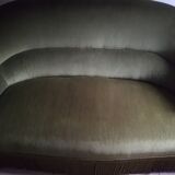 Toad sofa