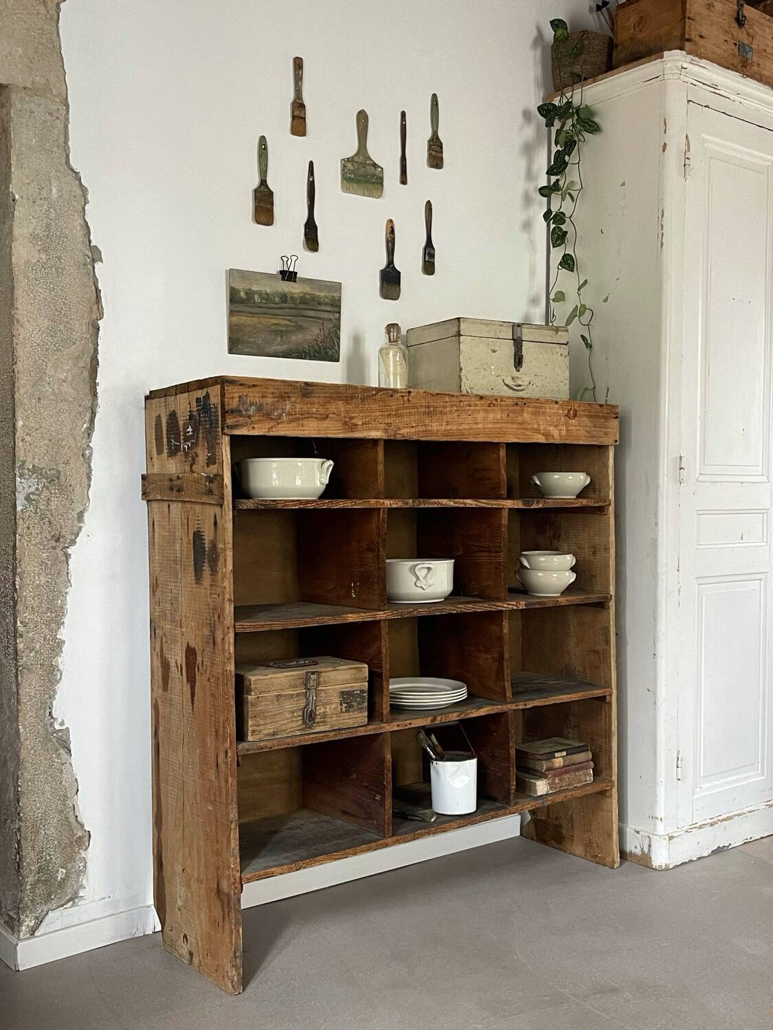 Trade furniture