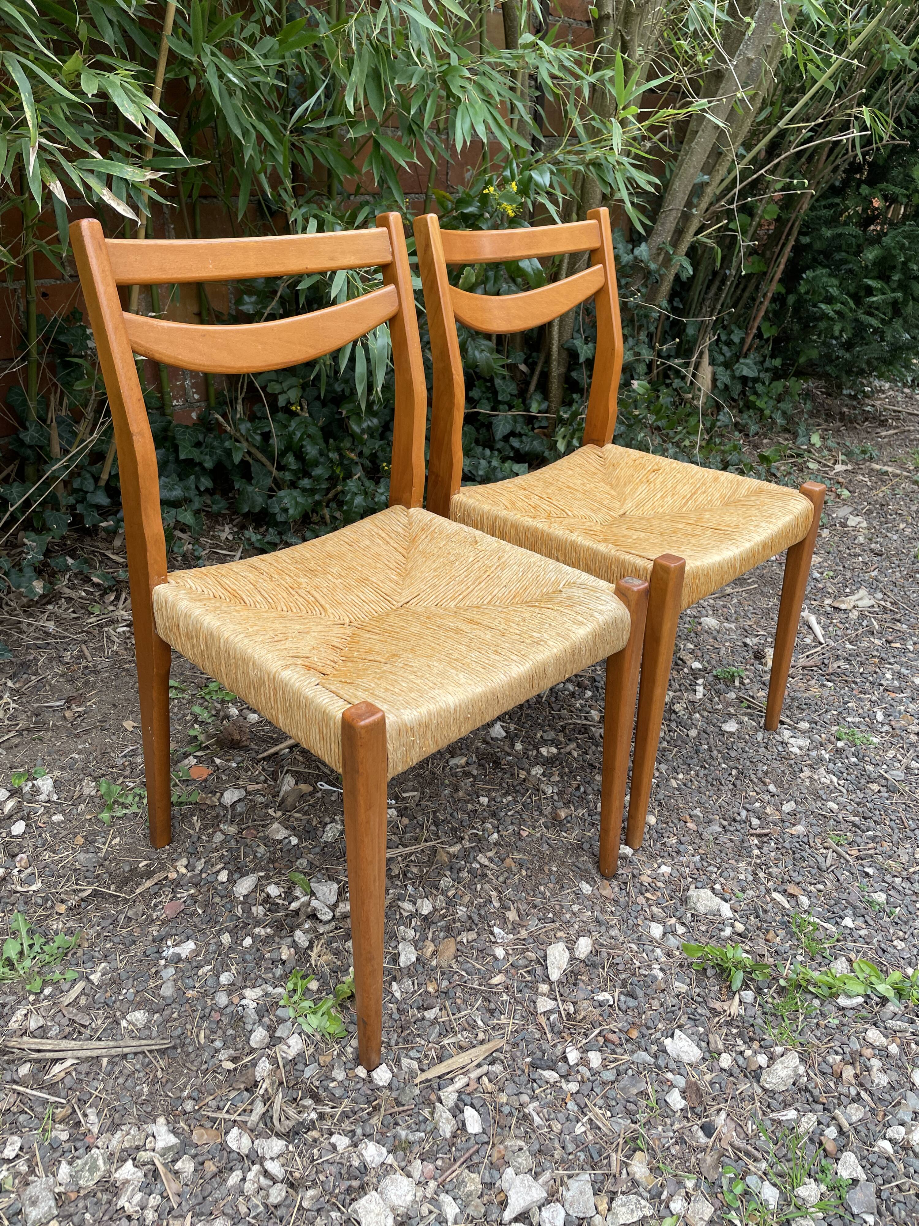 Set of 6 Vintage Scandinavian Chairs